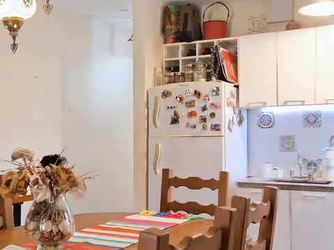 Casa en Alquiler con 2 cocheras