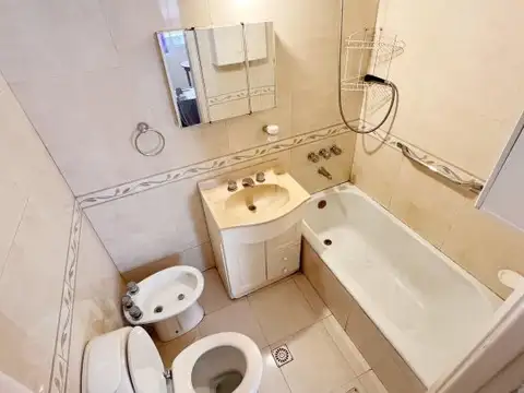 Depto Tipo Casa en Venta en Balvanera, USD 79.000
