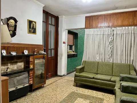 Depto Tipo Casa en Venta al Este