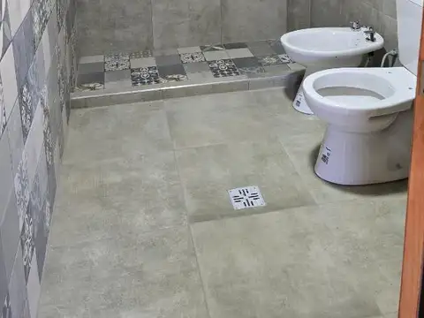 Casa 3 ambientes con 1 baño