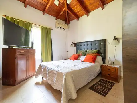VENTA CASA 2 DORMITORIOS ROLDAN  APTA CREDITO