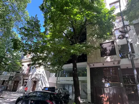 Oficina en Alquiler en Centro calle 8, $ 700.000