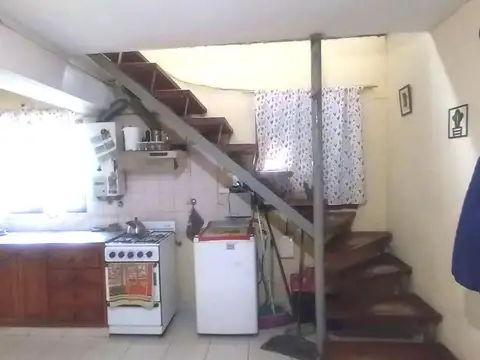 2 Locales + Depto + Salida 2 calles