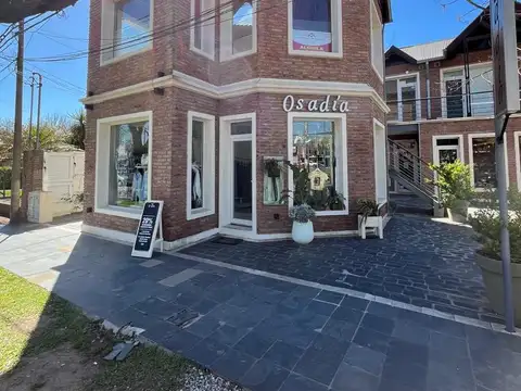 Alquiler comercial- Juan Elorza al 2000, casi esquina Ruta N°9- Paseo del Pinar.
