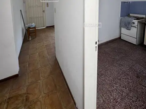 Depto Tipo Casa en Venta en Ramos Mejia, USD 80.000