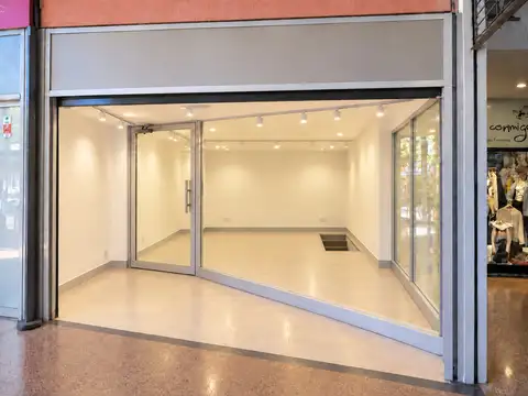 Avenida Rivadavia 11400