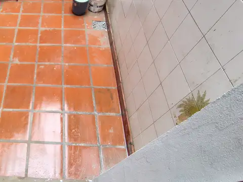Depto Tipo Casa 6 ambientes con 3 baños