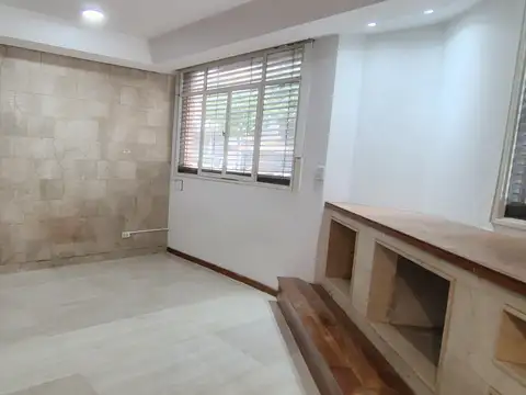Depto Tipo Casa en Alquiler de 6 ambientes