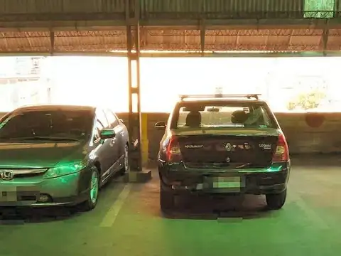 Cochera en Venta Fija