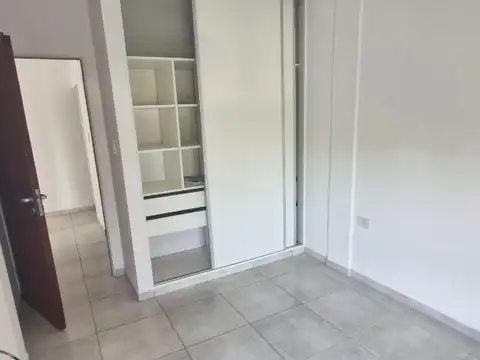 Sanez PeÑa 300, Piso 4