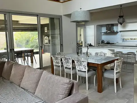 Barrio Privado Los Troncos