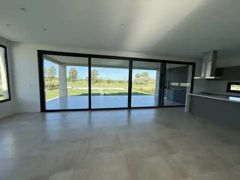 Casa en Venta en Pilar Golf Club, USD 458.000