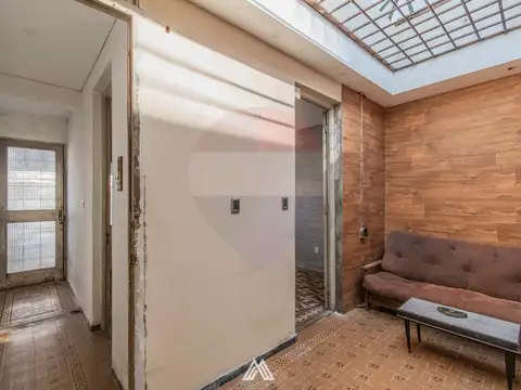 Casa 4 ambientes con 1 baño