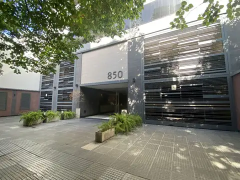 Departamento de 3 ambientes con COCHERA en Caballito Norte, Capital Federal.