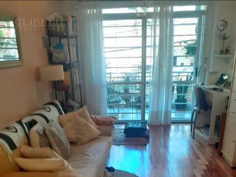 VENTA Departamento 2 ambientes balcón y patio - Saavedra
