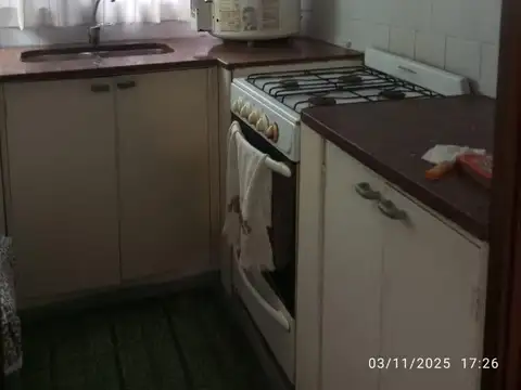 Depto Tipo Casa 4 ambientes con 2 baños