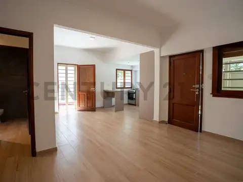 Casa en Venta en Manuel B Gonnet, USD 220.000