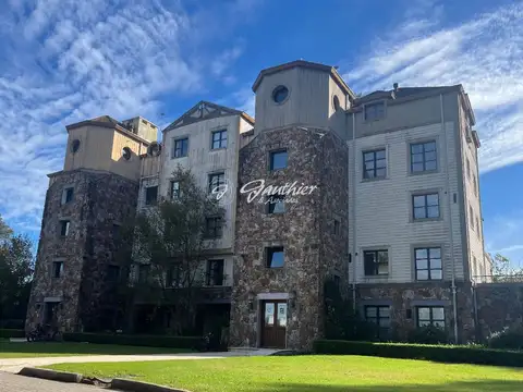 Departamento con piscina en La Reserva Cardales