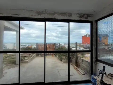 Avenida Costanera e/ 71 y 72