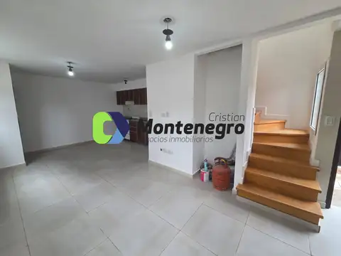Depto Tipo Casa en Venta 6 años