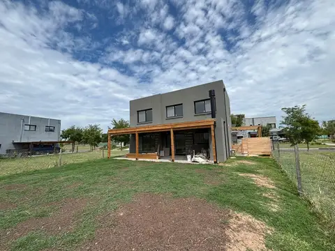 Casa en Venta en San Pablo, USD 235.000