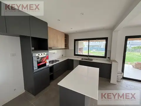 Casa en venta San Pablo barrio privado pilar 4 dormitorios pileta