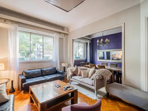 Departamento en venta de  3 dormitorios. De época. Recoleta