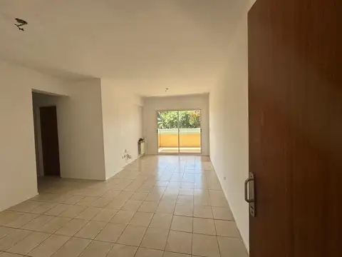 Departamento en Alquiler en Pilar Centro, $ 800.000