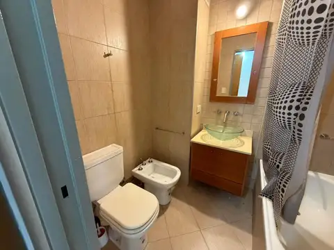 En Alquiler Monoambiente en Noveno Centro de Caseros F: 11093