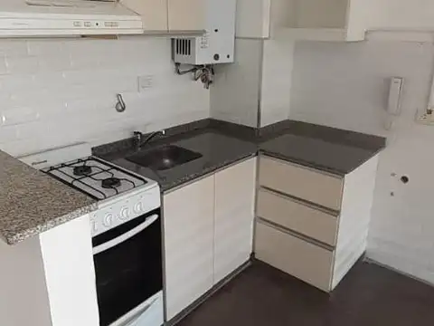 Departamento en Alquiler en Echesortu, $ 750.000