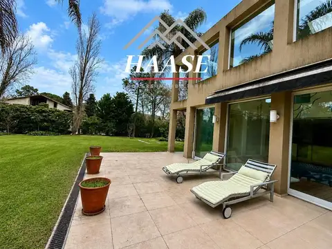 Casa en Venta de 6 dormitorios