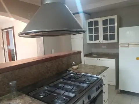 Colectora Oeste Acceso Norte 3980