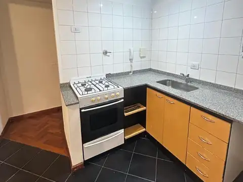 DEPARTAMENTO MONOAMBIENTE EN ALQUILER EN LOMAS DE ZAMORA