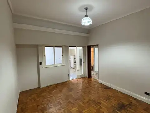 Depto Tipo Casa en Alquiler 70 años