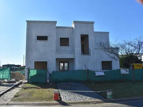 Casa en Venta en San Matias, USD 450.000