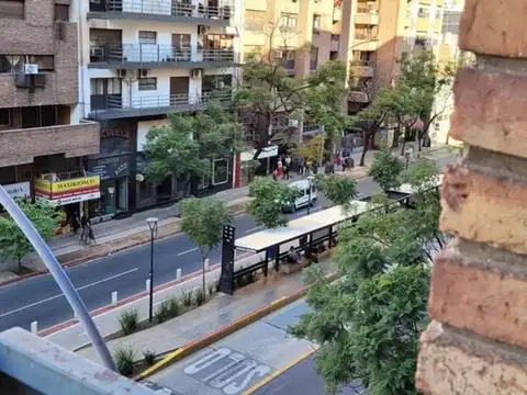 Chacabuco 100 , Piso 3
