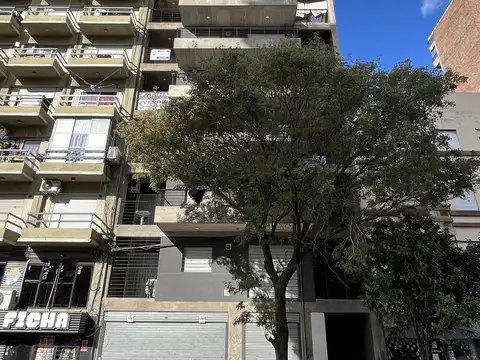 Av. Francia  al 800