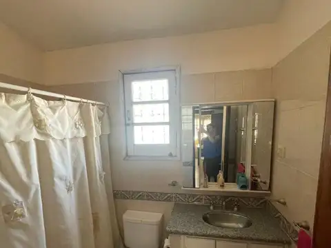 Casa 3 dormitorios mas departamento en Alta Gracia