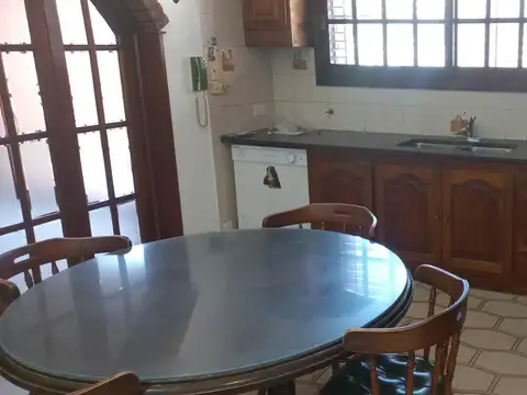 Casa en Alquiler en Belen de Escobar, USD 5.000