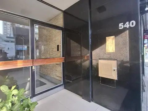 Venta departamento 3 amb Banfield centro