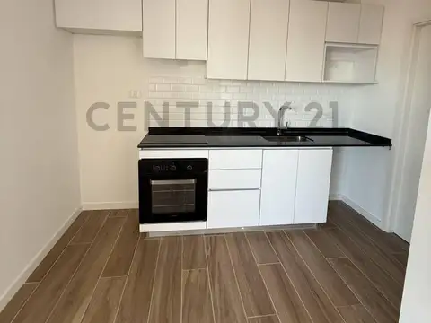 Av. Rivadavia 3200, Piso 9