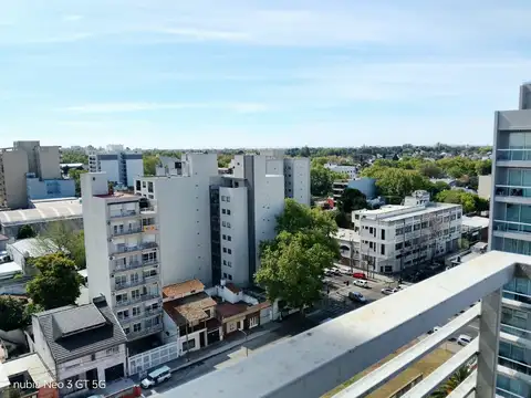 Hermoso departamento con linda altura y vista, ubicada en cochabamba 2263.