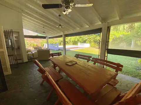 Casa en Venta en La Plata [Cod: ]