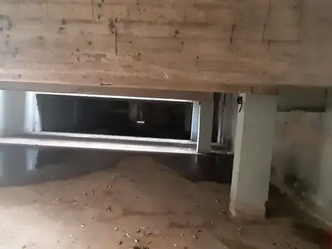 EDIFICIO 2000m² La Plata 6 Niveles con 15 cocheras