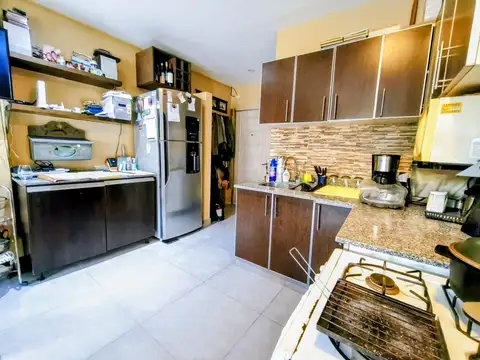 Depto Tipo Casa 3 ambientes con 2 baños