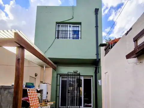 PH Duplex en Venta en Villa Ballester/Chilavert 3 amb con jardin cochera y patio excelente estado