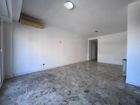 Departamento en Alquiler 50 años