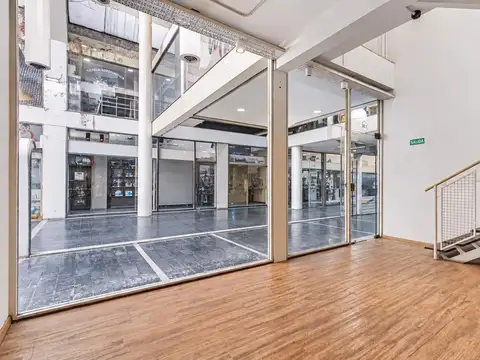 Venta Local para Showroom, Oficina o E-commerce en Caballito