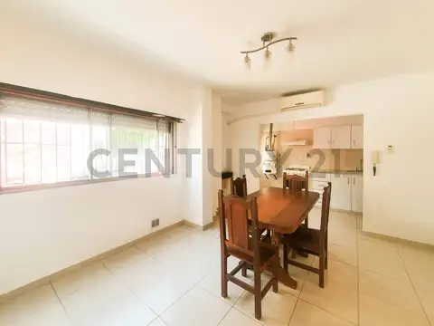 Manzanares 2900, Piso 0