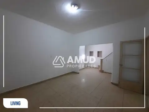 Casa en Alquiler en Centro, $ 890.000